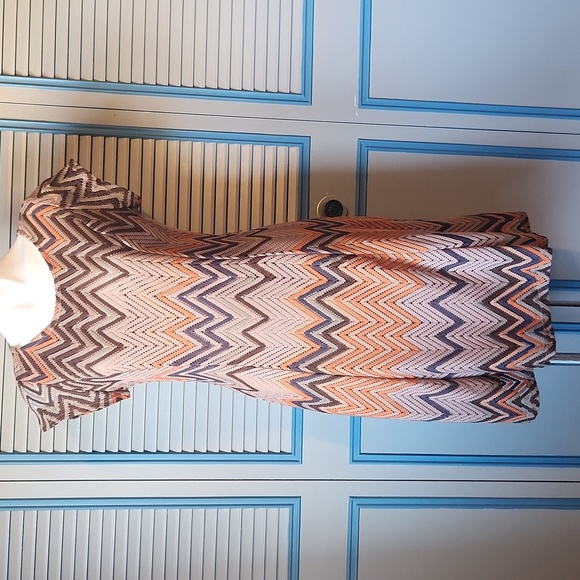 Roz & Ali Women’s Chevron Multi Color Midi Dress - Picture 2 of 12